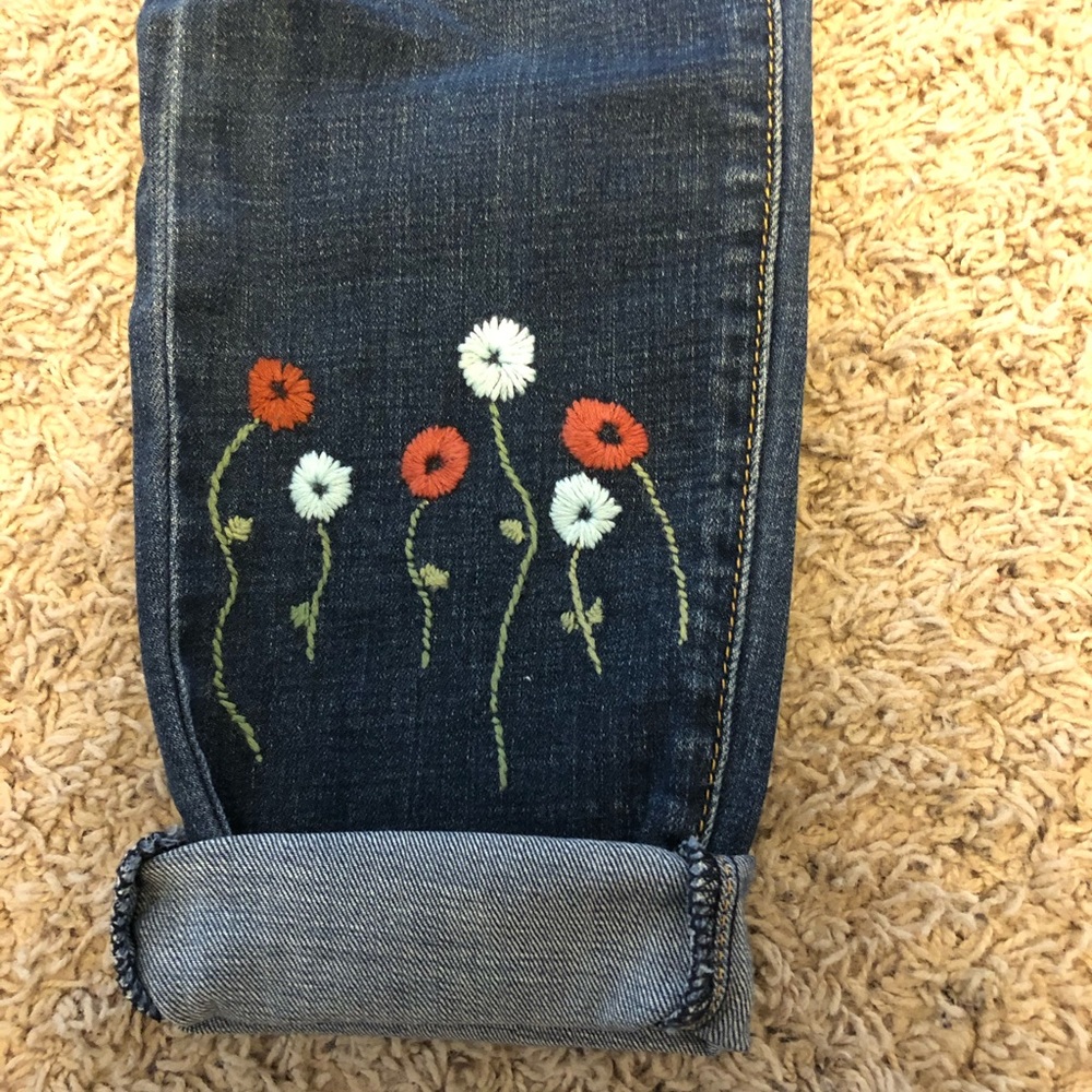 Embroidered American Eagle jeans